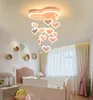 침실은 간단한 현대 하트 모양의 샹들리에 창조적 어린이 방 펜던트 소녀 LED 천장 램프 순 빨간색 여자 조명을 ceilinglights