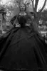 ビンテージゴシックブラックボールガウンのウェディングドレス2021レース長袖のアップリケビーズ真珠秋冬レトロブライダルガウンガーデンドレス