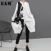 حار بيع [EAM] نساء أسود أبيض طباعة كبيرة الحجم كبير جدا ثوب جديد التلبيب كم طويل فضفاض أزياء صالح المد الربيع الخريف 2020