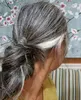 天然のシルバーグレーの人間の髪のポニーテールのヘアピース塩とコショウ自然のハイライトオンブルストレートラップグレーバージンポニーテールの拡張