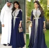 2021 Robes de bal musulmanes avec manches longues Arabe Kaftan Caftan Maroc Abaya Robe de soirée en dentelle Appliques Robes de soirée