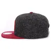 Top Caps Kalite Snapback Cap NY Yuvarlak Üçgen Nakış Markası Düz ​​Brim Beyzbol Gençlik Hip Hop ve Şapka Erkek Kızlar