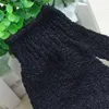 Guante de baño exfoliante negro con forma de cinco dedos Guantes de baño de cinco dedos Guantes negros intrafamiliares Suministros de baño para el hogar