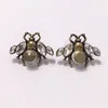 Designer di lusso Gioielli Donne Stud Insetto orecchini ad honeybee in rame con oro placcato moda retrò orecchini a cerchio per perle per partito regalo bijoux