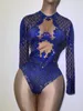 Sexig blå tryck Rhinestone Dancer Bodysuit Kvinnor Långärmad elastisk Crystal Jumpsuit Female Club Showgirl Stage Leotard Costume1292y