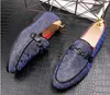 스니커즈 남성 통기성 크리스탈 레저 신발에 남성 패션 블루 캐주얼 로퍼 봄 가을 뾰족한 발가락 개의 Tassels 슬립