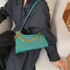 Designer- temperament liten väska kvinnlig 2020 ny vintage axelväska fransk nisch västra stil mode underarm paket