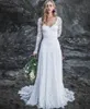 Sexiga strandbröllopsklänningar spetsar brudklänningar 2024 Öppna rygg boho illusion full ärm elfenben vit lång tåg brud klänning mantel de mariage