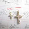 Charms 2pcs 24k шампанского золотого цвета, покрытая латунь с цирконом поперечным DIY, выводы ювелирных изделий Серьмы Аксессуары Оптовые1