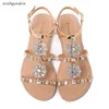 2020 NOUVEAU Femmes Summer Bohême Diamant Sandales plates Lady Casual Beach Strass Brillant Boho Chaussures Plus Taille Peep Toe Pantoufles Y200620