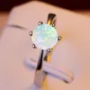 Klassisk 6mm Round Blue White Fire Opal Rings for Women Wedding Bands Sex lovar engagemang Thin Ring Band Jewelry4315729