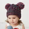 Chapéu de tricô de inverno Menina adorável bola dupla Capinho da criança Skullies Caps Kid Crochet Pompom Beanie Outdoor Warm Hat LJJP72333224