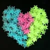 300 pcs 3D Étoiles Glow In The Dark Stickers Muraux Lumineux Fluorescent Stickers Muraux Pour Enfants Bébé Chambre Chambre Plafond Décor À La Maison LX3044