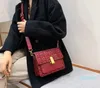 デザイナー - ウールの女性バッグファッションスモールスクエアショルダーバッグ韓国スタイルクロスボディバッグ258m