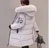 Neue Mode Frauen Winter Jacke Mit Pelz kragen Warme Mit Kapuze Weibliche Frauen Winter Mantel Lange unten jacke Outwear