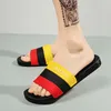 Adam Terlik Düz Slaytlar Sandalet çevirin Flop Yaz Ayakkabı Moda Kayma Terlik Tasarımcı Beach'in Shos Yatak odası ayakkabılar büyük boy 40-51