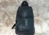 Hot Classic Borst Tas Hoge Kwaliteit Handgemaakte Mode Mannen Sling Bag Cross Body Messenger Bags 4 Kleuren Outdoor Dames Taille Tas Pack