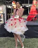 2021 vestidos na altura do joelho cocktail com florais 3D Puffy hierárquico Saias Partido Appiques Celebrity Dress Curto Prom Vestidos Bata o desgaste