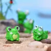 Cartoon Frog Miniature Ornement Figurine Doll Toy Kids Gift Moss Terrarium Micro Landscape Accessoires Fairy Garden Diy DollHuose 5070798