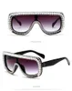 Härliga söta 3 färger Populära modedesigner Sparkling Diamond Crystal Pearl Studs Stylish Women Solglasögon