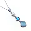 NATUREL LARIMAR 925 STERLING Silver Antique Design Blue Topaz Geuthe Stone Pearl Charm Pendant pour les femmes Cadeau sans chaîne3889675