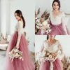 ярко-розовое свадебное платье
