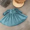 Filles bouffées à manches longues 2020 automne Nouveaux enfants vintage falbala robe plissée enfant robe princesse A41194361140