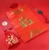 Rode Plastic Zak met Handvat Bruiloft Favor Favor Papier Gift Bags Chinese Wind Pouch Levert Hoge kwaliteit Groothandel Prijs