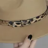 LuckylianJi Leopard Skórzany zespół Solidny kolor mężczyzn Kobiety szerokie wełna poczuła panama kapelusz fedora czapki regulacyjne 57cmus 7 183214509