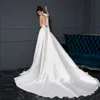 Nuovi arrivi raso una linea di abiti da sposa Vestido De Noiva rilievo cristallo della vita Backless sexy Halter elegante di cerimonia Abiti da sposa