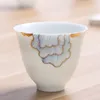 Handmålad guldmålad tekopp med tefat hushåll keramisk liten tekopping enkel pinmer te master cup