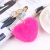 Keychains Lanyards Pom Keychain Pompom Key Chain Heart Ball Keychains Fluffy Faux Rabbit päls Keyring Key Ring Women