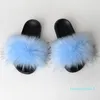 Venda Quente - Chinelos de Pele Mulheres Furos Furos Home Feminino Sandálias Plana Feminino Bonito Casa Fluffy Sapatos Mulher 2020