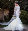 ヴィンテージのレースの人魚のウェディングドレスのドレスは取り外し可能な電車2021長袖ボートネックオーバースカートカスタムメイドの花嫁のドレスを持つブライダルガウン