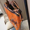 Winter doppelseitiger Schal Frauen Kaschmir Warm Foulard Dame Luxus Pferd Schals Dicke Weiche Tücher Wraps19862819