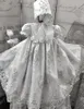 2021 Luxo frisada Batizado vestidos para Bebés Meninas Lace 3D Flores Appliqued Pérolas Batismo Vestidos Com Bonnet vestido primeira comunicação