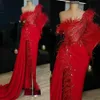 2020 arabe rouge sirène robes De bal une épaule plume perles côté fendu formelle robes De soirée Robe De soirée fermeture éclair dos