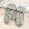 Guanti moda coreana Donna Autunno e Inverno Calore spesso Guanti di lana lavorati a maglia C09266992576