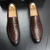 Avrupa Classics Tarzı El Yapımı Deri Erkek Kahverengi siyah Formal Ayakkabı Büro İş Gelinlik Loafer Ayakkabı Slip I236