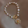 S1710 Hot Fashion Smycken Vintage Daisy Pendant Sunflower Pearl Beads Armband