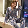 Faux Sexy Xifenni Silk Pajamas Flower Printed Sleepwear Male Female Fashion Red Striped Satin Silk LongSleeved Lady Pyjama Sets 24902248