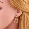 Pendientes encantadores para niñas y mujeres Pendientes de aros chapados en oro amarillo de 18 quilates con circonita cúbica completa para niñas y mujeres para la fiesta de bodas Bonito regalo289A9721187