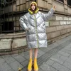 Kvinnor Down Parkas Winter Jacka Kvinnor Långt huva Outwear Waterproof Girls 'Glossy Silver Cotton Padded Parka Warm Snow Coat Kvinna