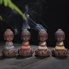 Regali decorativi turibili del piccolo monaco Censer Burner di incenso di sabbia viola in ceramica per arti e mestieri per decorazioni per la casa