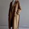 Горячая распродажа-зимнее пальто Женщины Широкий отворотный ремень Карманные шерстяные смесистые пальто негабаритные длинные траншеи вата женщины