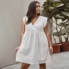 Weißes Kleid für Damen, Sommer, sexy V-Ausschnitt, ärmellos, aushöhlen, Freizeitkleid mit hoher Taille, lockere Damen-Tunika-Minikleider