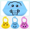 Poche en silicone bavoir bébé réglable bébé bavoirs en silicone dessin animé imprimé nourrissons étanche déjeuner bavoir nouveau-né alimentation burp tabliers M2606