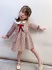 الفتيات مصمم اللباس الاطفال إلكتروني مطبوعة الأميرة اللباس جديد الخريف 2020 الأطفال طوق القطن طويل الأكمام مطوي اللباس S546