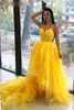 Élégantes robes de bal jaune doré perlées devant court long dos à plusieurs niveaux bretelles en tulle dos nu robe de soirée vestaglia donna