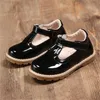 Wholesale/Retail Girls Shoes Fashion Samll Leather Shoes 2020 Sutumn New British Retro Style Hollow Out Soft Bottom Girls Children's Shoes